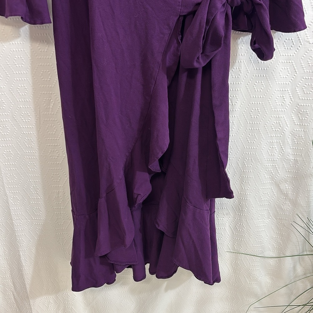 Isabella Oliver ruffle wrap dress - Picture 4 of 9